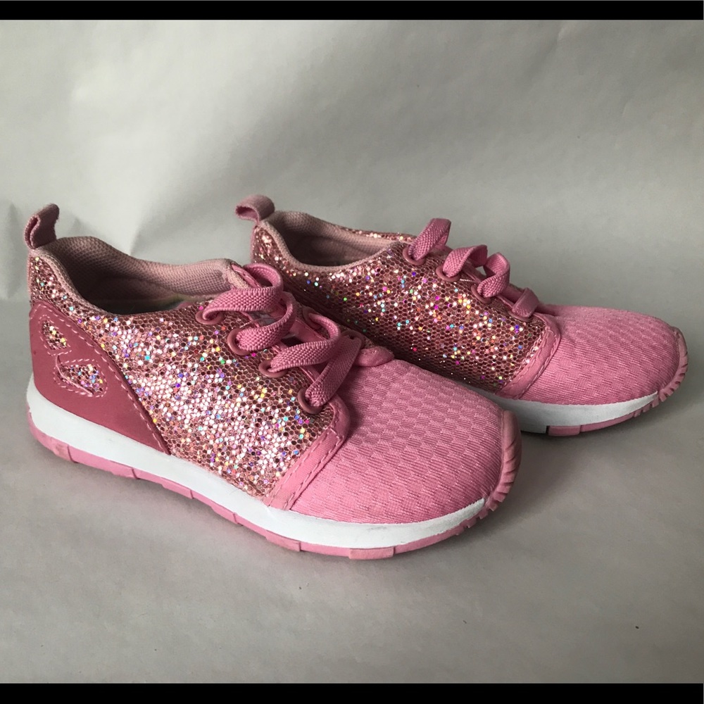 Toddler size 7 shoes